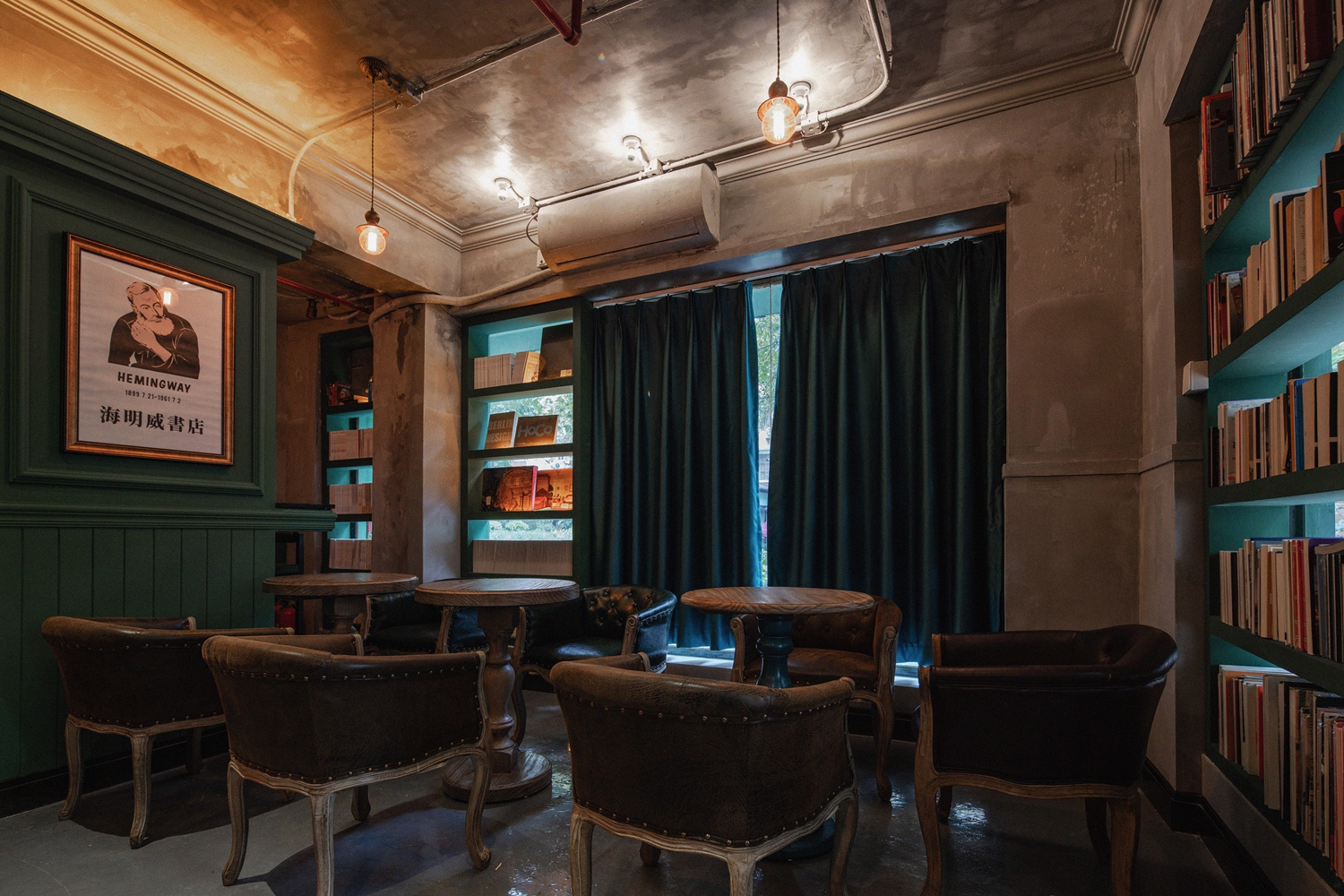 负空间设计丨69㎡的海明威小酒吧
