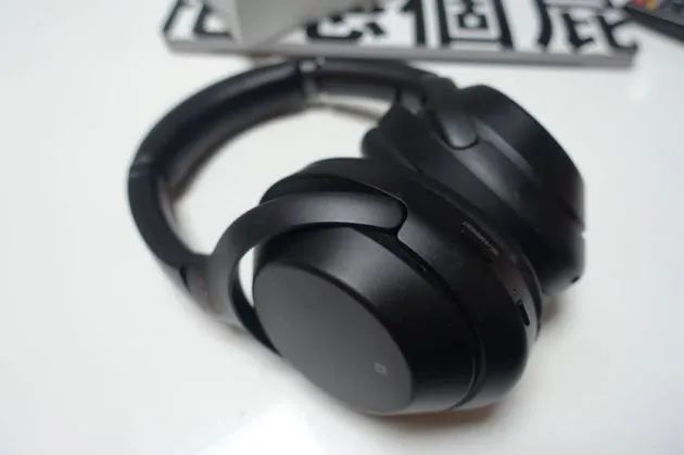 索尼耳机wh-1000xm3与4对比,索尼WH-1000XM3耳机评测