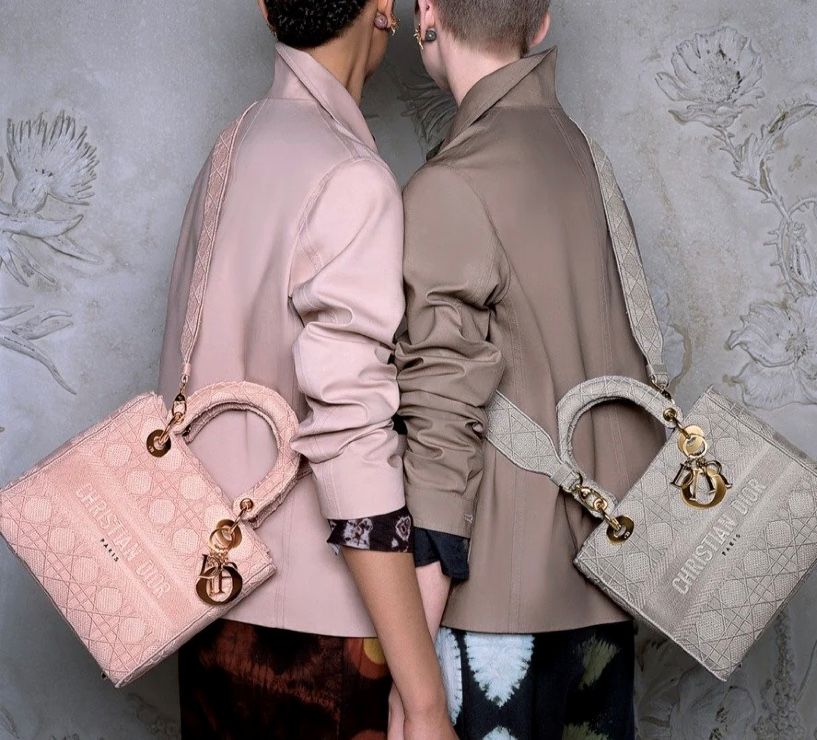 每一个单品都是简单的基础款,这件单品玩转所有秋季穿搭