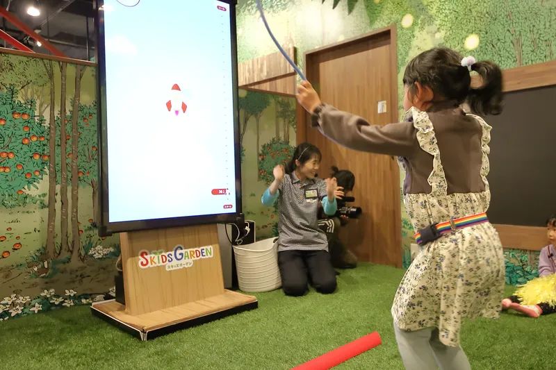 10天客流500万！日本“销冠”卖场两次逆风翻盘：一个价值2000亿的“连接”秘密