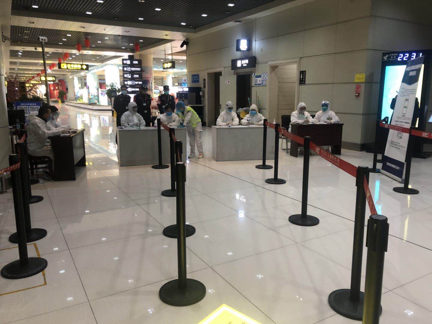 「丽江热线」丽江至昆明恢复开行8对列车，机场这些航班也已恢复…