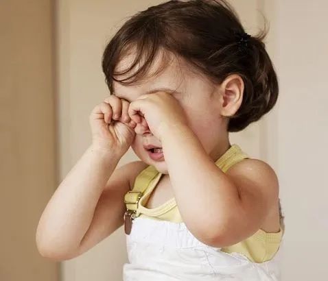 眼胀眼涩眼疲劳护眼操,儿童护眼操怎么做恢复视力