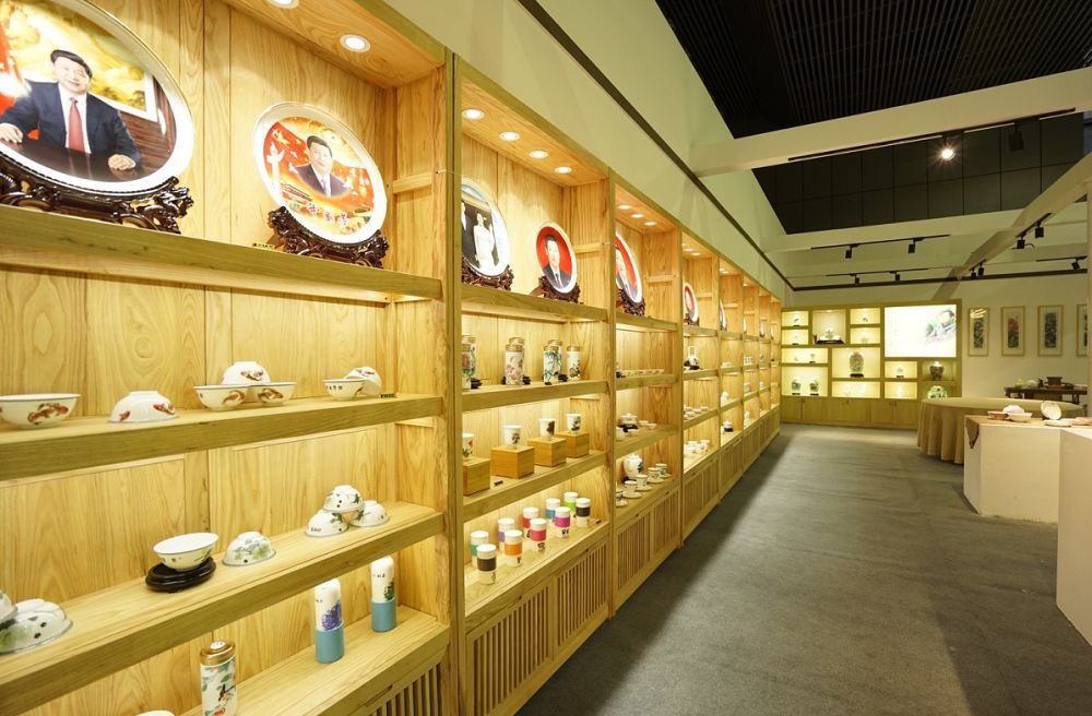 新华联集团债务危机,新华联债务解决了吗