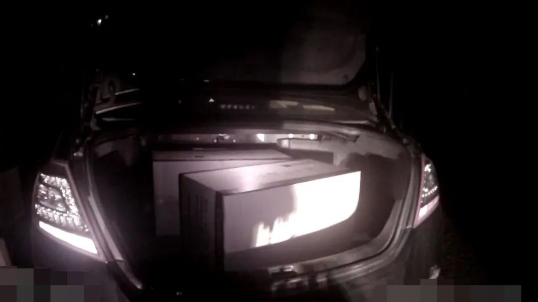 银行员工骗取钱判几年 (漏税1500万被判刑)