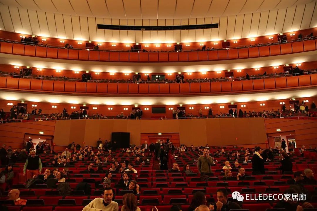 优衣库春季杂志,优衣库春季时装秀