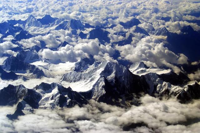 跑道最长的民用机场,全球第一空中跑道