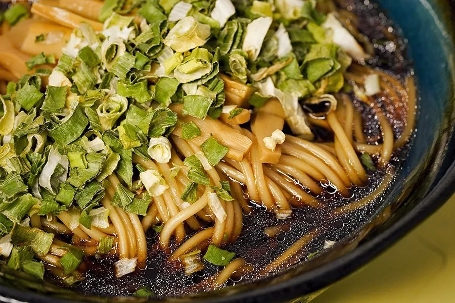 请了百万设计师的沈大成网店,我吃了个通关