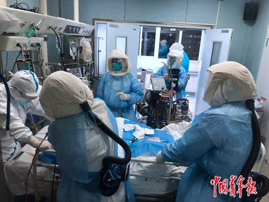 彭银华最后的日子,彭银华回家