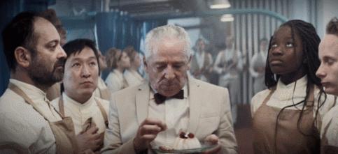 吃人肉的“*片禁**”,拍出了最讽刺的阶级真相