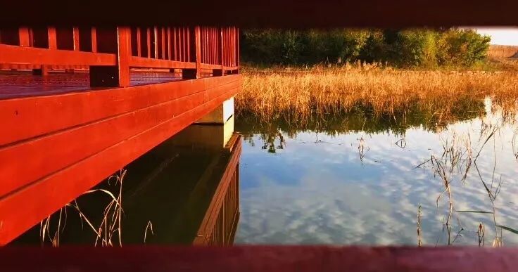 青山绿水一幅美丽的山水画,山清水秀世外桃源彩墨山水画