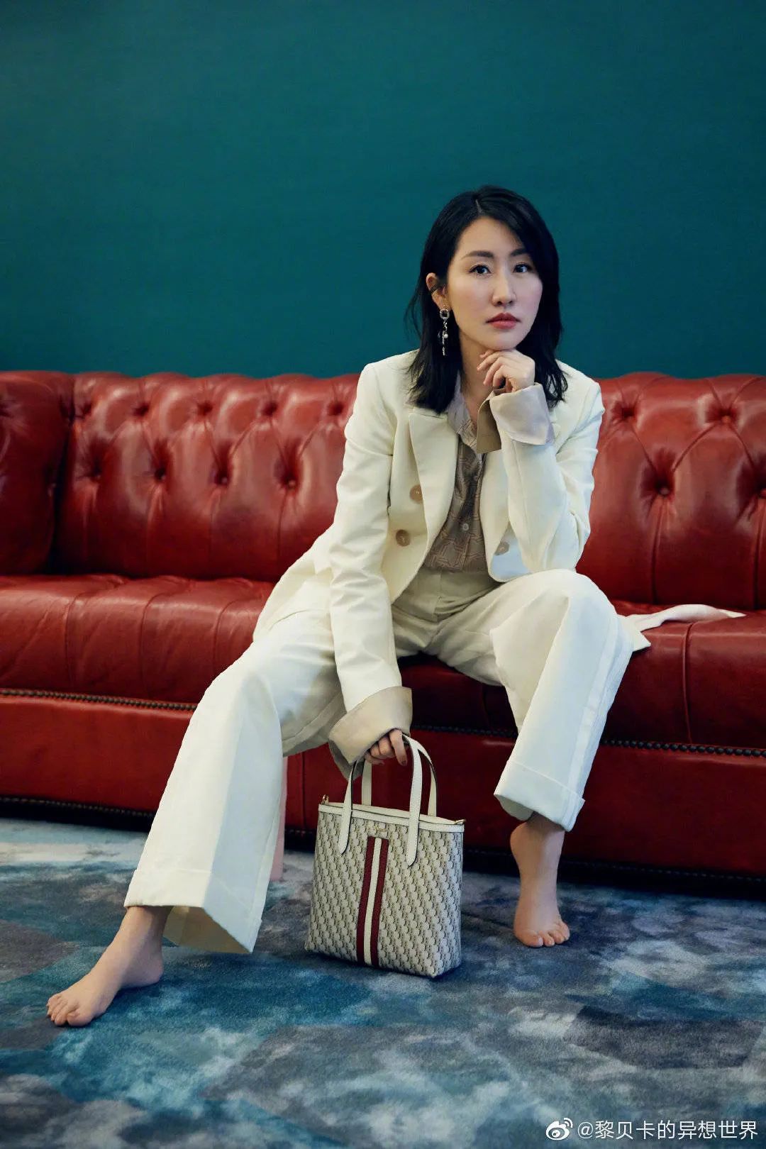 今年一定要给自己买一对红色耳环,耳环买什么材质的好