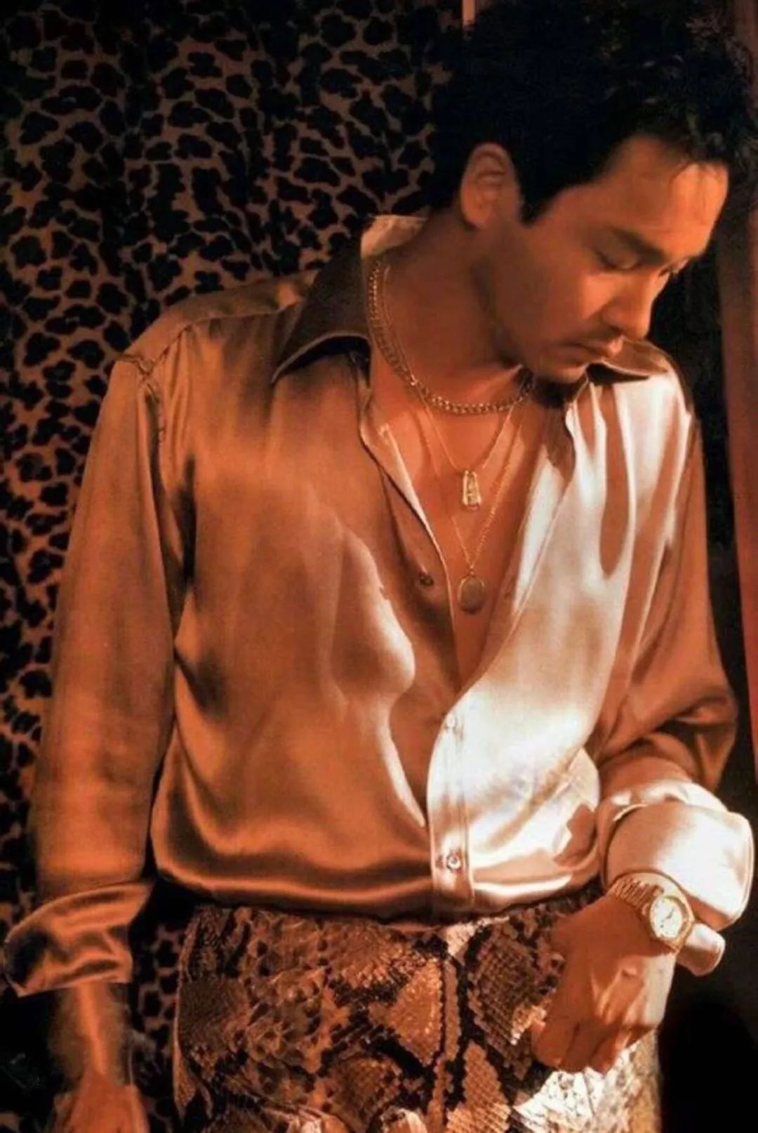 绝代风华的“哥哥”，他的衣品更应被记住