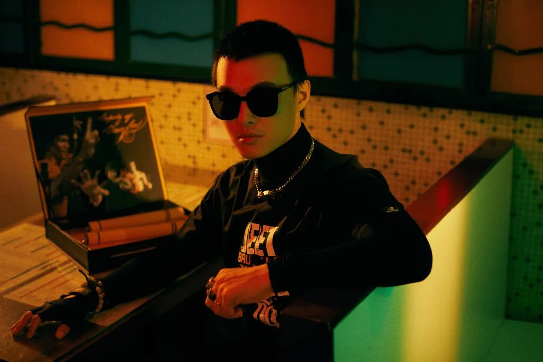 李小龙：中国人不是病夫