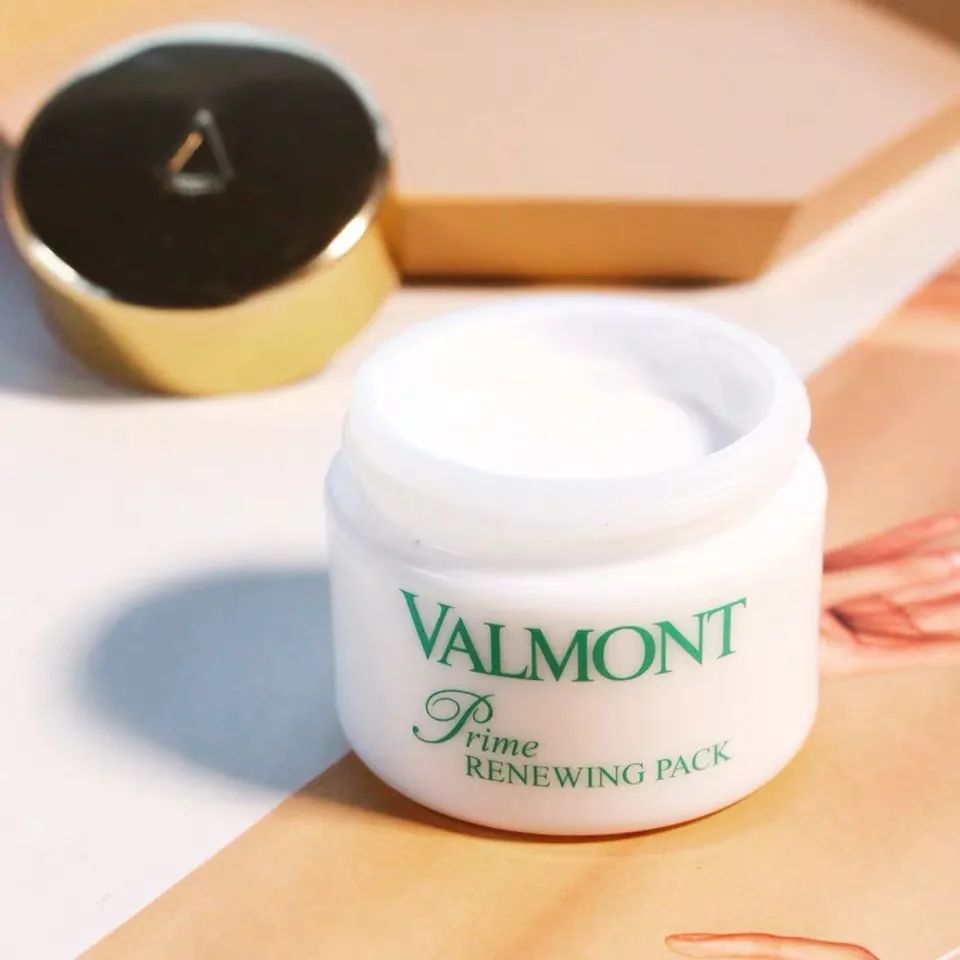 年薪百万的人都在干什么,月薪过万用什么护肤品