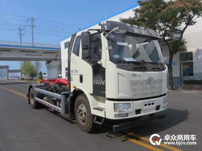 解放天然气环卫车,解放国六智享版洒水车