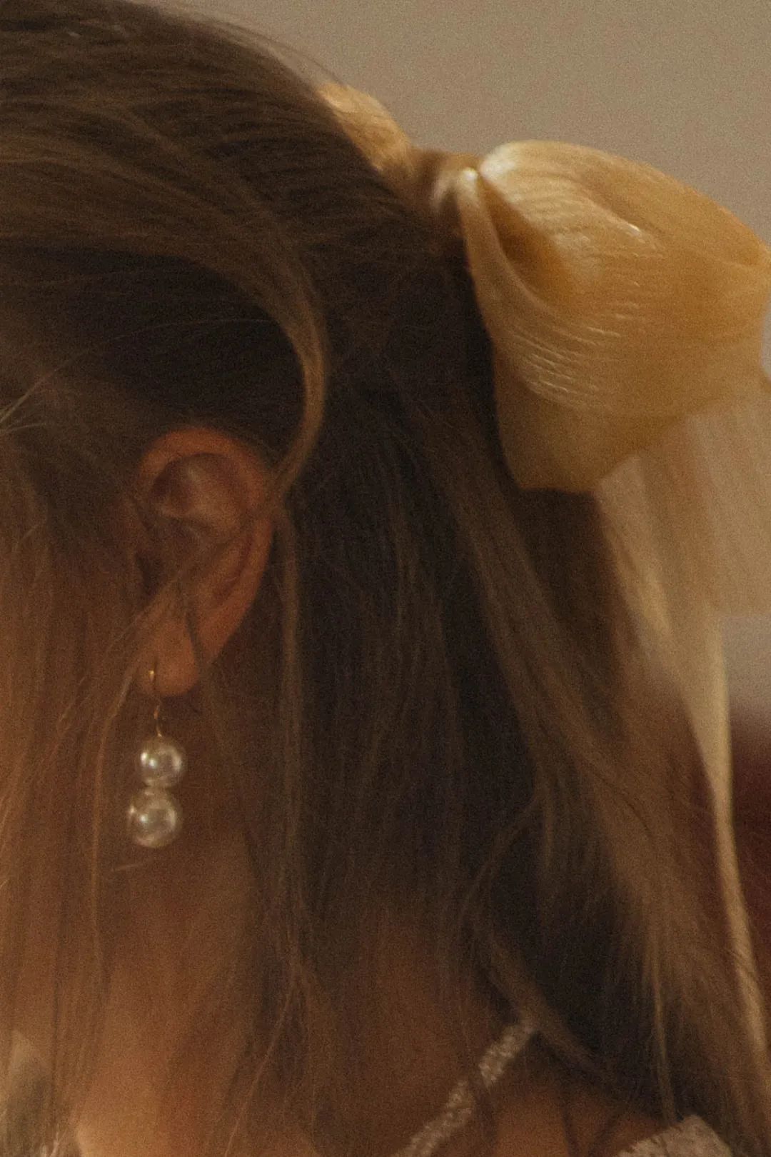 摄影师拍摄小道具,摄影师拍摄道具视频