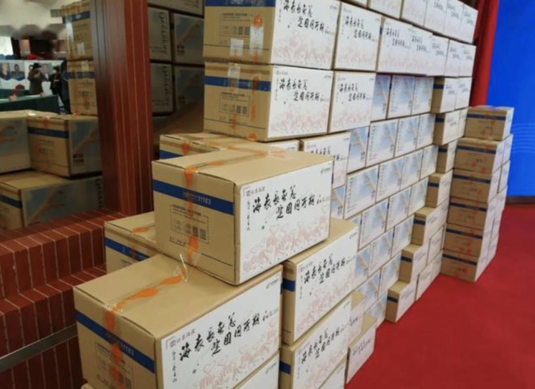 穿和服拍照配爱国歌曲,我的中国心