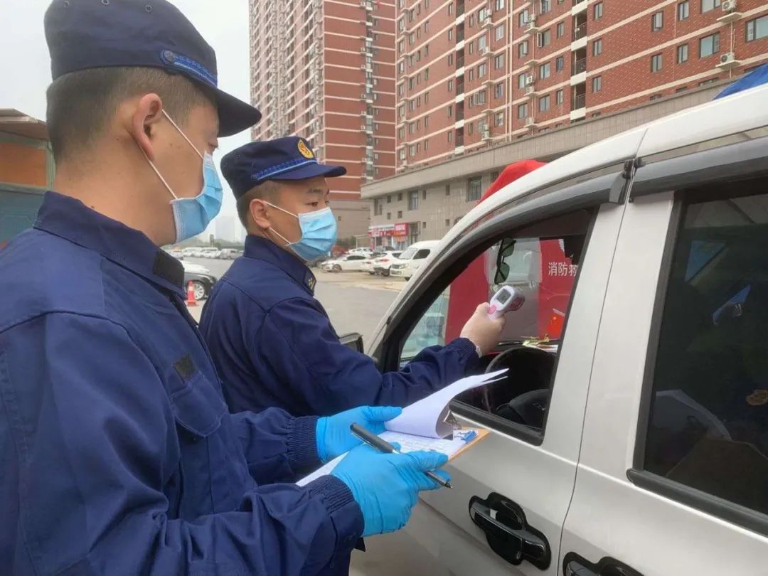 火焰蓝扛起一线防疫消杀大旗,援汉火焰蓝温暖硚口战疫