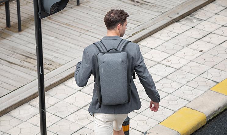 男人藏很多私房钱,男人藏了几百万私房钱