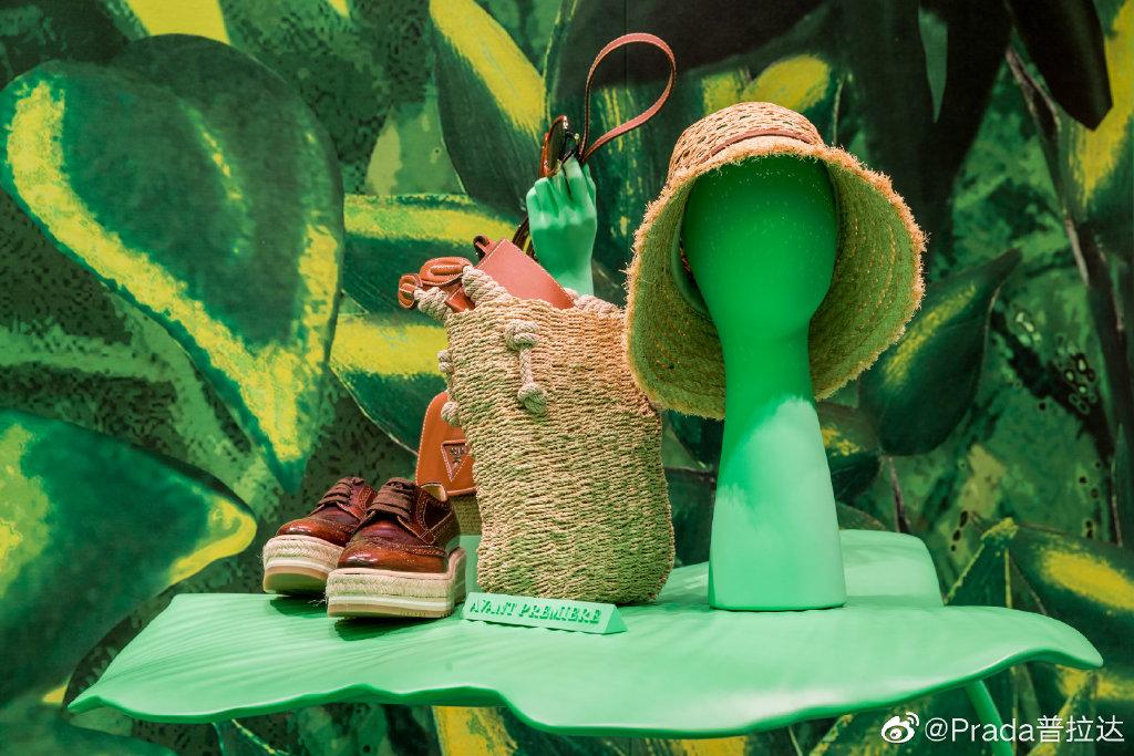 月黑风高夜，奢侈品被直播“追杀”