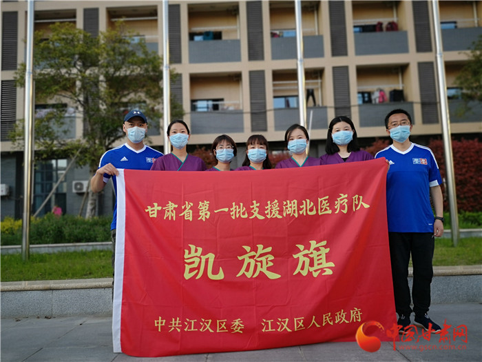 致敬白衣天使,致敬白衣天使免费学车