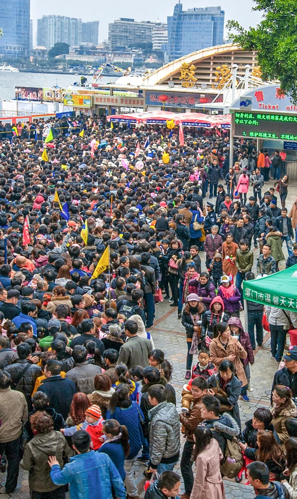 去厦门值得住鼓浪屿吗,鼓浪屿日光岩值得上去吗