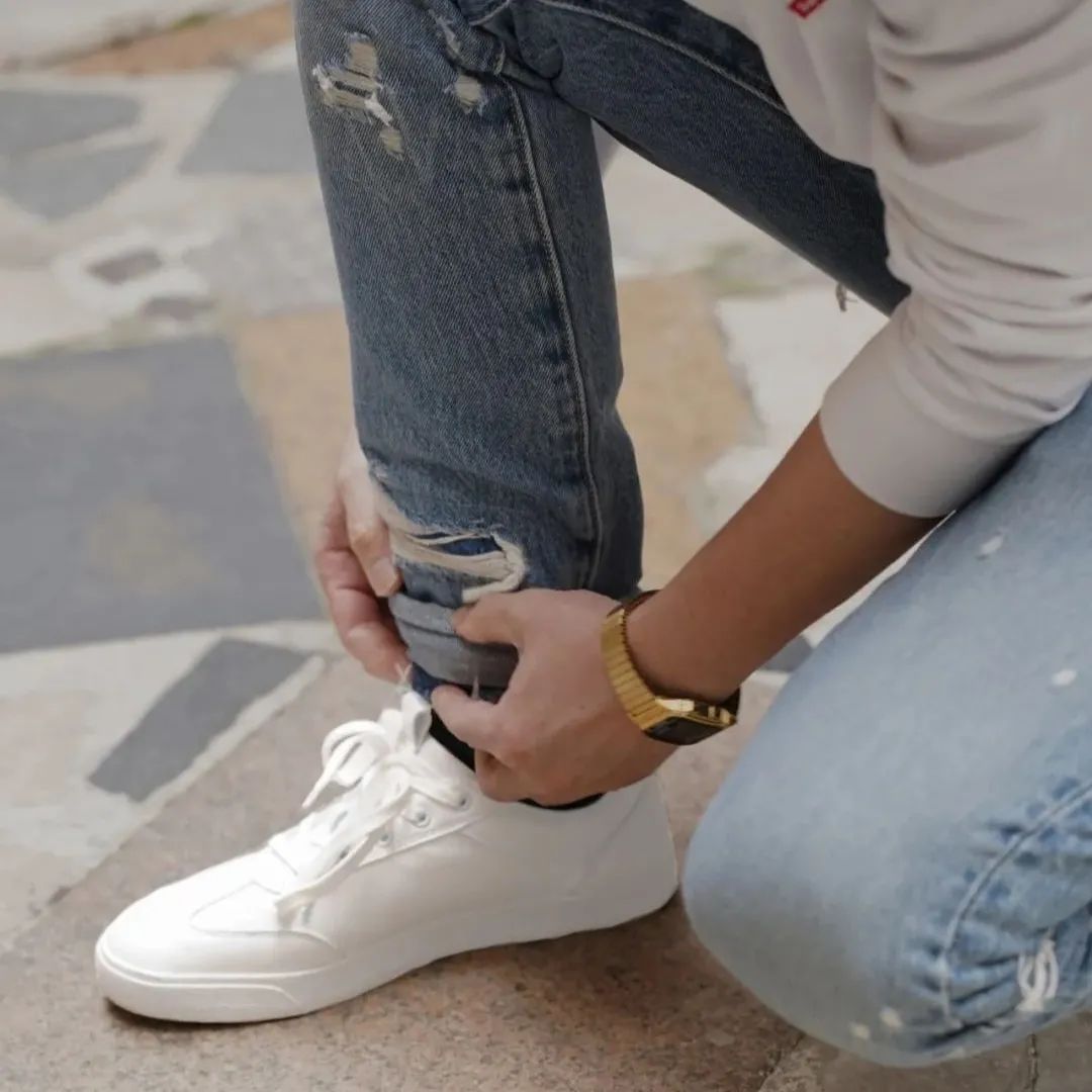 什么牌子小白鞋比较耐穿不累脚呢,小白鞋哪个款好穿舒服耐穿