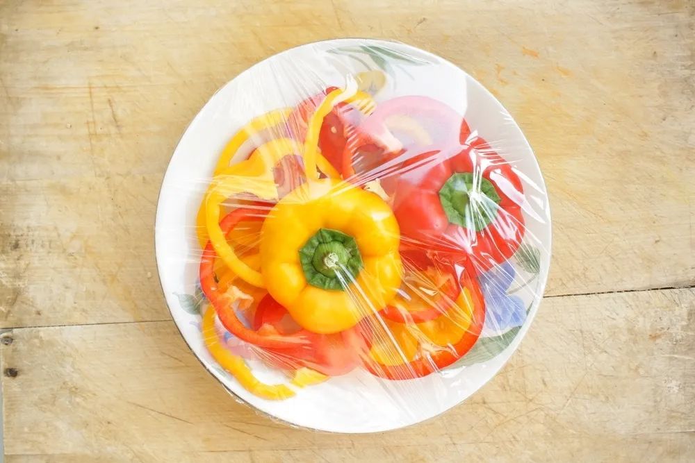 保鲜膜到底该如何正确使用,别再用普通的保鲜膜了