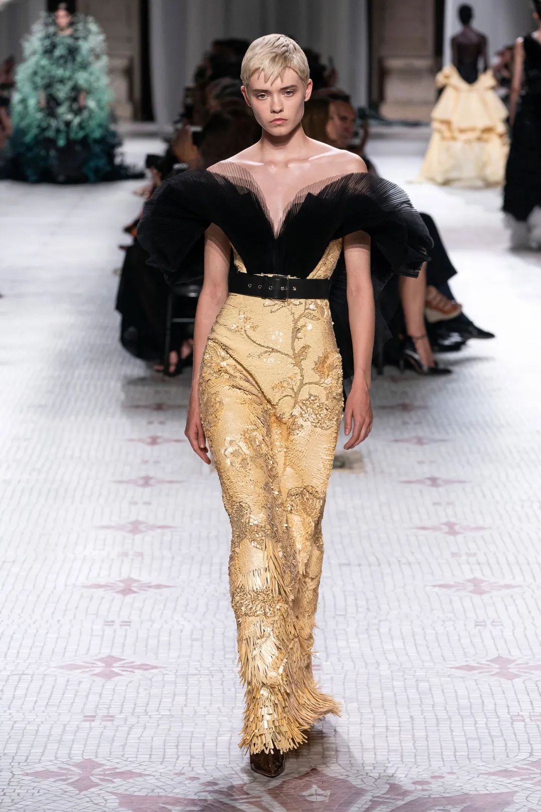 givenchy什么潮牌,givenchy高端时尚