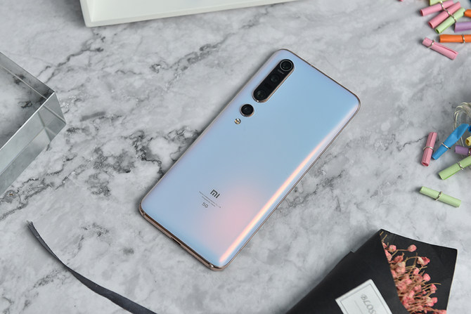 对眼睛好的屏幕手机,2017年度高颜值的全面屏手机盘点