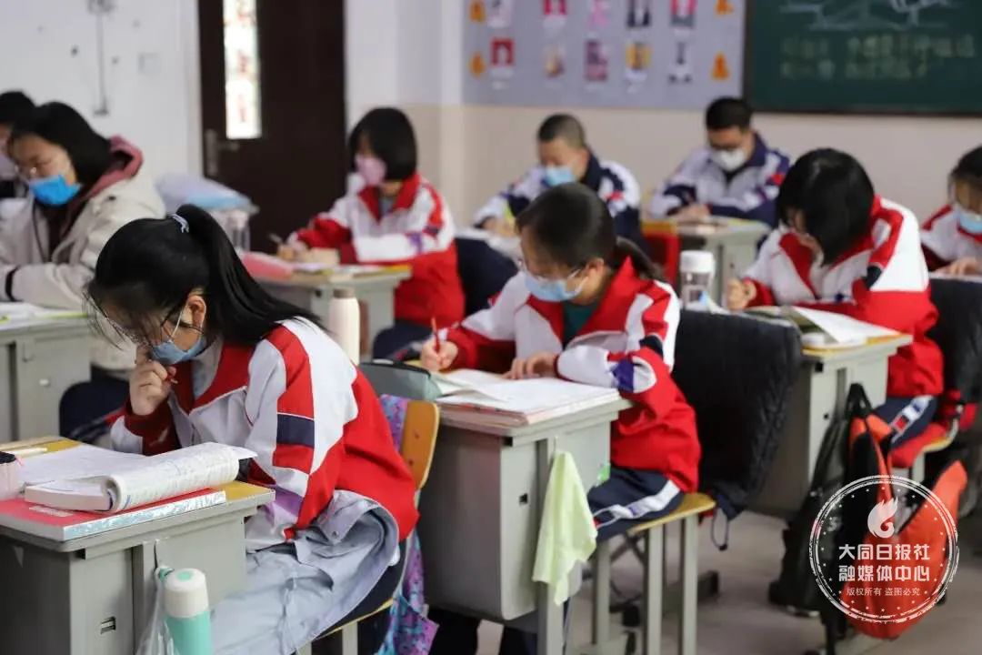 十里春风，大同校园又闻琅琅书声！家长：舒坦