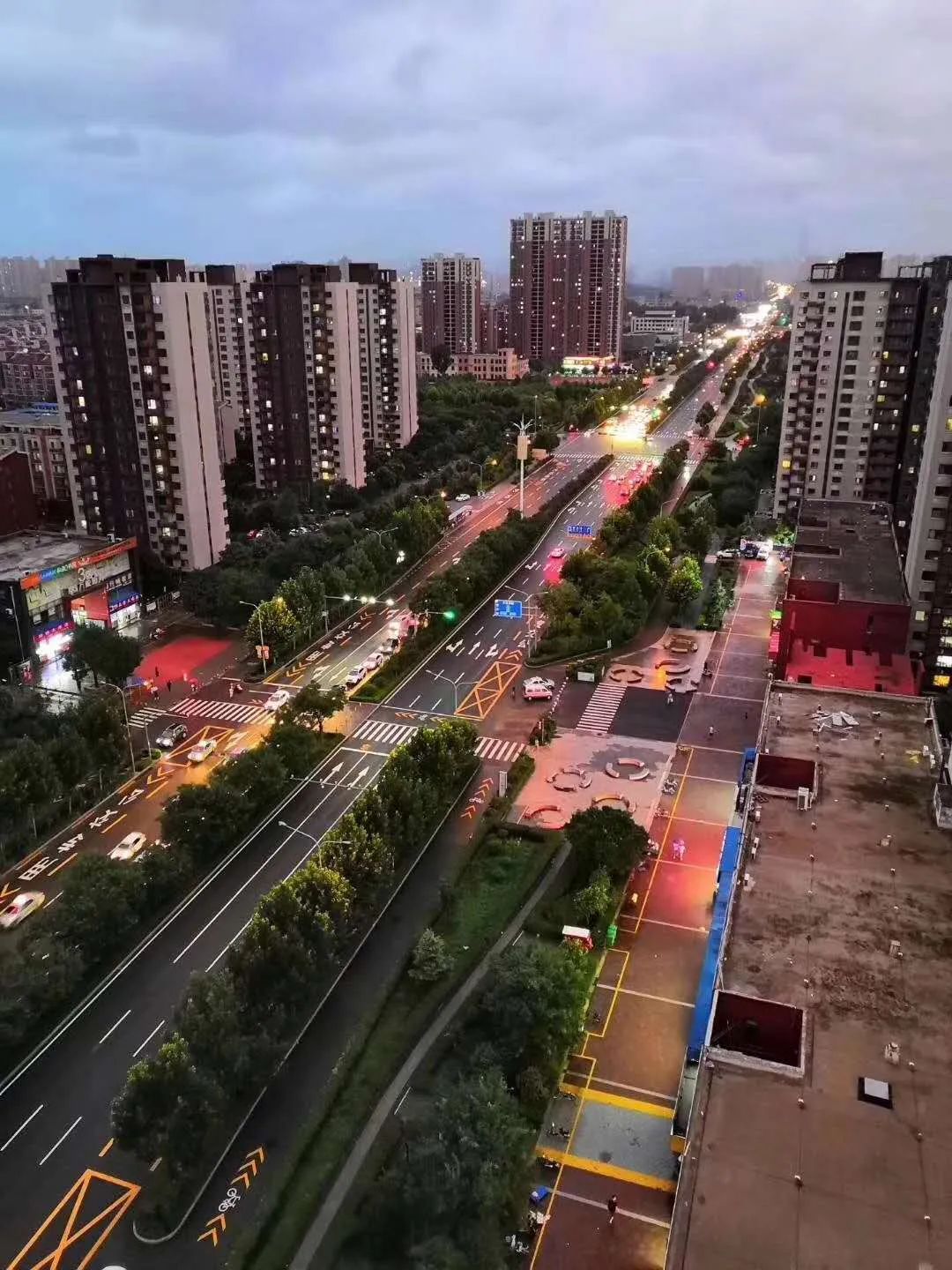 万象东方一期一口价的房子,五一买房踩雷楼盘