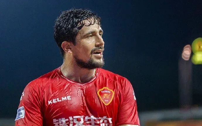 5月1日|疫情速读！俄总理新冠病毒检测呈阳性；“老师用成绩胁迫女生发生性关系”……