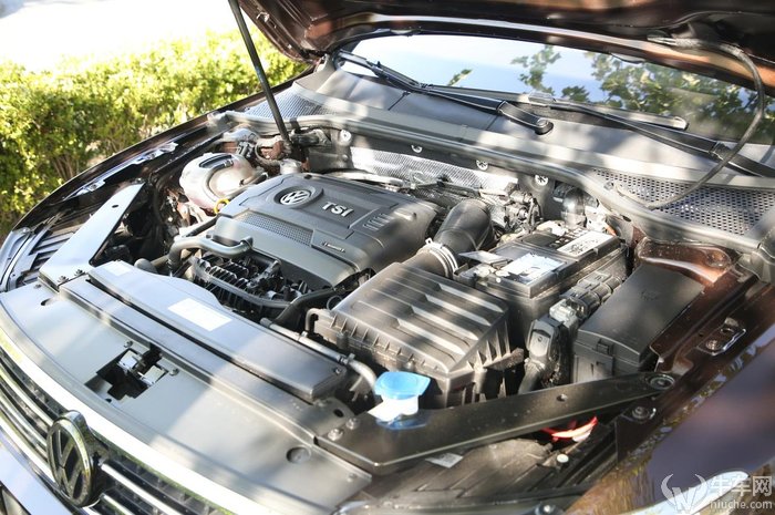 试驾新款大众迈腾380豪华版,大众迈腾380tsidsg旗舰型试驾