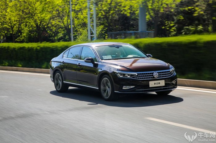 试驾新款大众迈腾380豪华版,大众迈腾380tsidsg旗舰型试驾