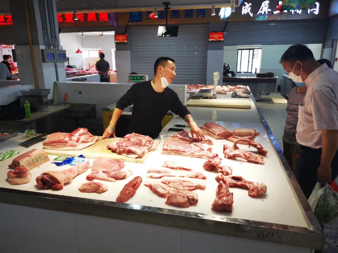 杭州凤起农贸市场的雪景酥鱼,凤起农贸市场李记酥鱼