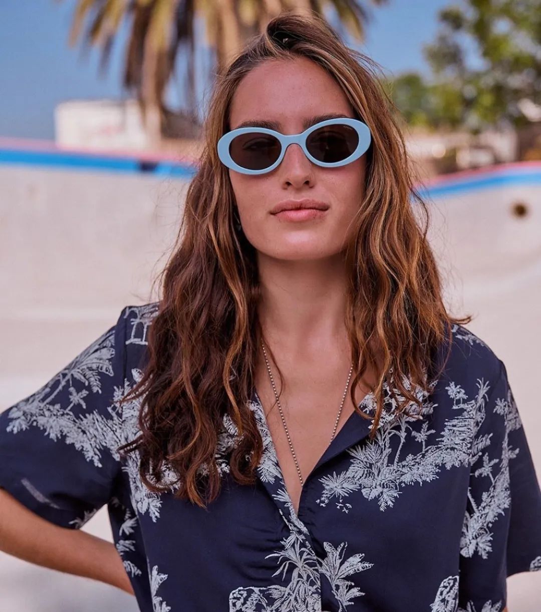 最流行的墨镜每年出一款,各大奢侈品牌墨镜同款推荐