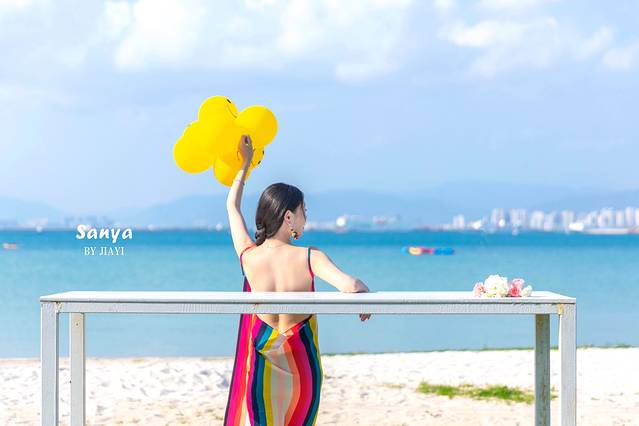 今年预算有限也能玩转三亚，十大私藏免费网红景点吃住买全攻略