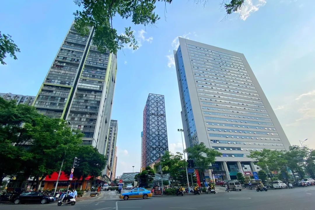 逛吃游玩的城市,城中区地标建筑推荐