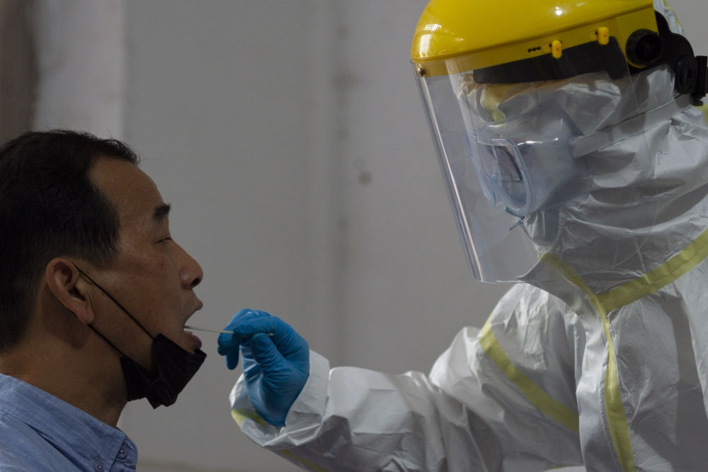 疫情防控阻击战取得重要成果,众志成城抗击疫情风雨无阻向前行