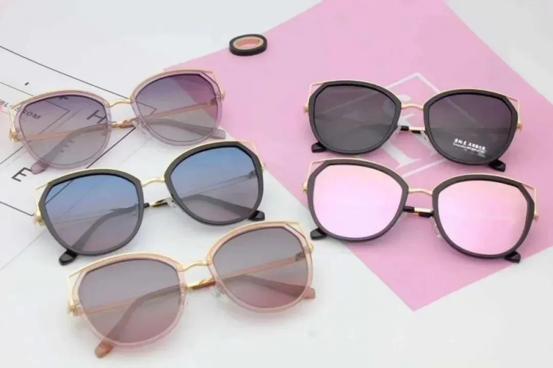 蔡司依视路镜片五折送镜框,蔡司依视路3.6折多少钱