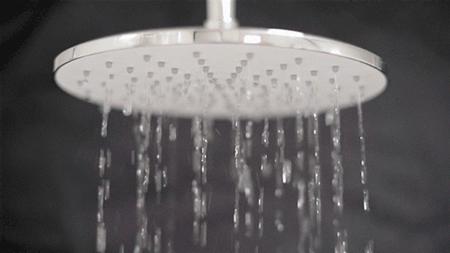 花洒一键除垢怎么用,自动除垢的花洒好用吗