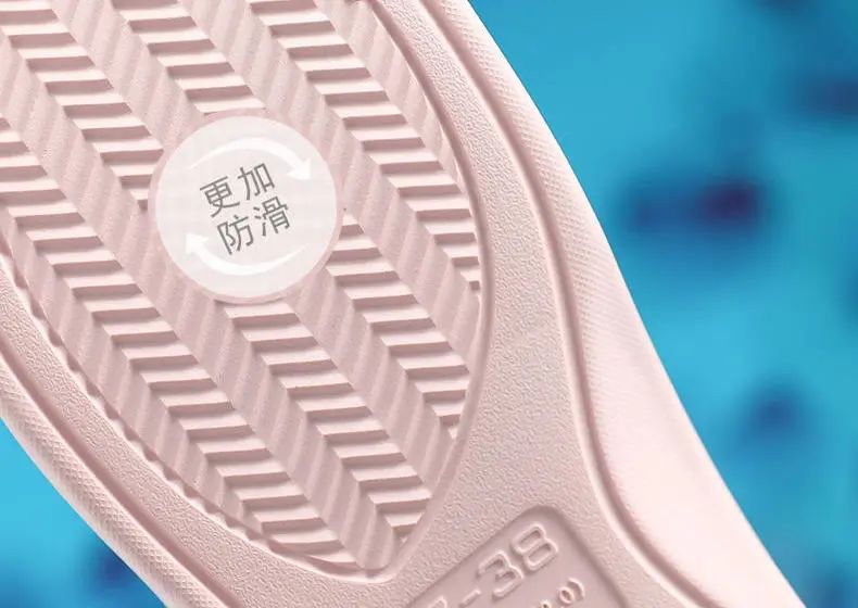 一双能按摩的浴室拖鞋，Q软防滑，好穿到爆，每一步都在保健