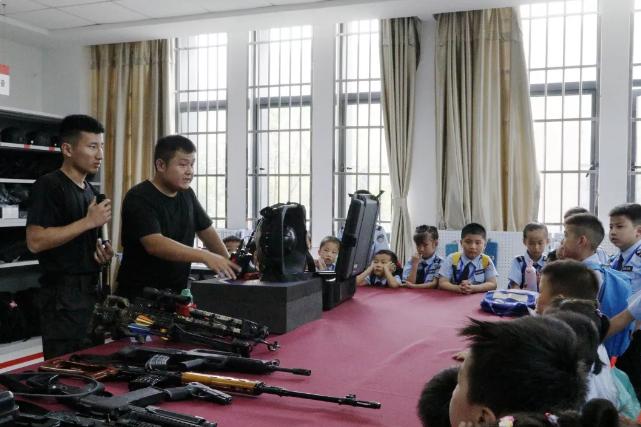 红船小义警,嘉兴红船小义警