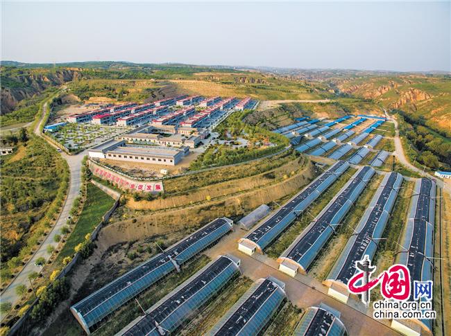 灏忓北鏉戠殑澶у彉闈╄档瀹跺硜,灏忓北鏉戝ぇ宸ㄥ彉