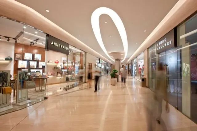 中国最大山姆会员店开建，7万平米包含餐饮休闲娱乐；云南拿出1.2亿补贴餐饮住宿企业；京东1亿美元投资国美零售|猫头鹰商业周报