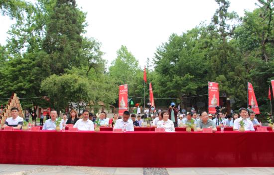 淇￠槼鎴樼暐鍚堜綔鍗忚,淇￠槼寮備笟鑱旂洘