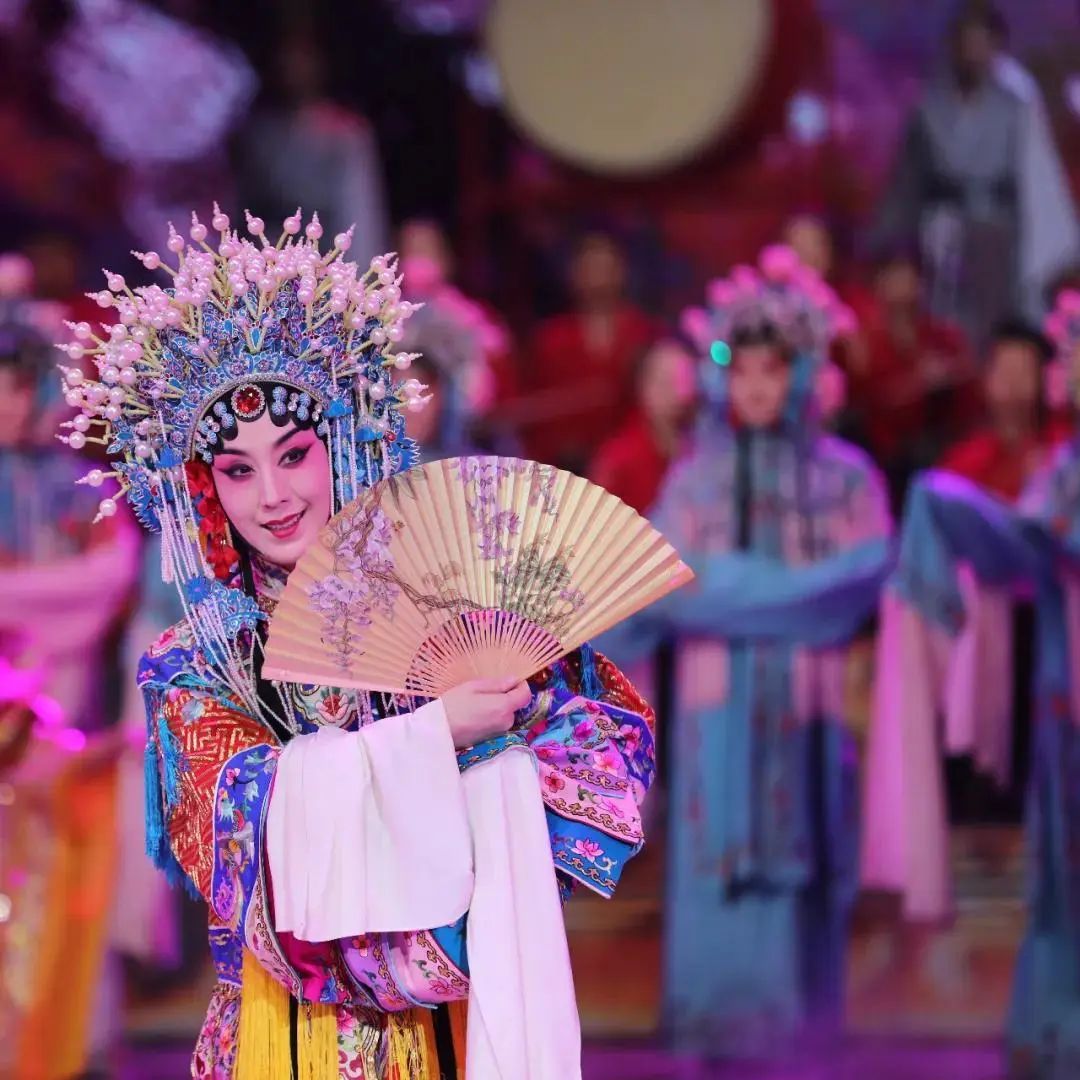 宝山允许摆摊的地方在哪里,宝山营业到凌晨的夜市