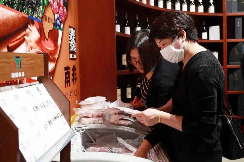 一个月成交订单2.2亿元，青浦此处进口商品热销，不止靠打折