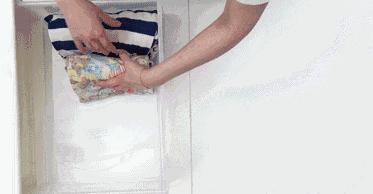 每天在家里抓10多只虫,每天在家里抓10只虫子